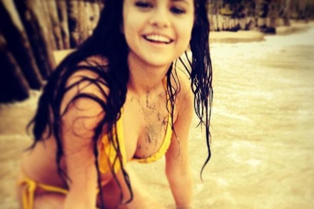 No Instagram, Selena Gomez diz estar recuperando energias Reprodução/Instagram