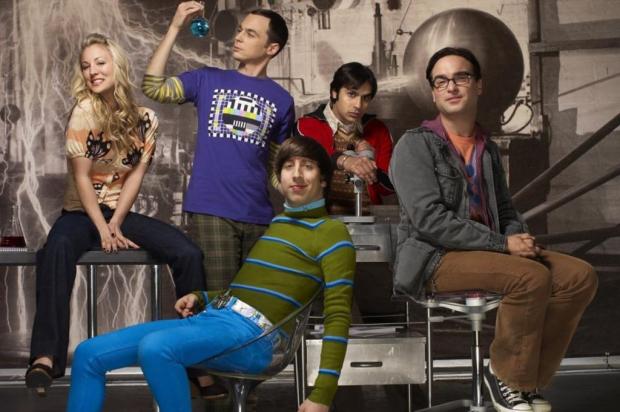 Atores de 'Big Bang Theory' ganham grande aumento e voltam a gravar série Reprodução/Reprodução